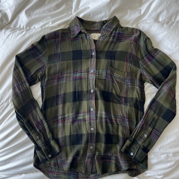 Aritizia Wilfred Plaid Button Up - Picture 2 of 6